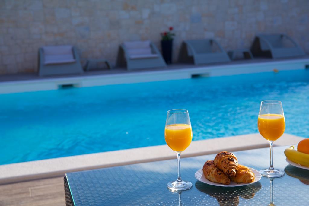 Antonija Apartments With Pool Биоград-на-Мору Экстерьер фото